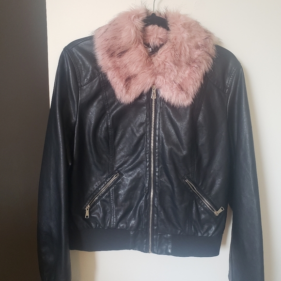Fake leather jacket - Picture 1 of 3